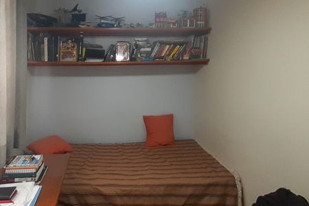 Casa à venda com 273m², 4 quartos e 5 vagas Casa à venda com 273m², 4 quartos e 5 vagasQuarto 3