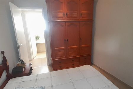 Casa à venda com 273m², 4 quartos e 5 vagas Casa à venda com 273m², 4 quartos e 5 vagasQuarto 2