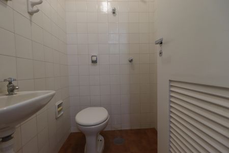 Apartamento para alugar com 80m², 2 quartos e 1 vagaBanheiro de Serviço