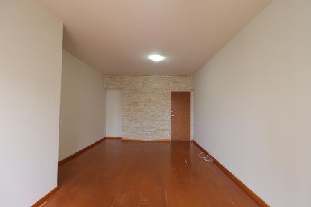 Apartamento para alugar com 80m², 2 quartos e 1 vagaSala