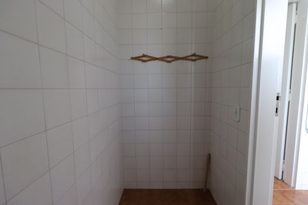 Apartamento para alugar com 80m², 2 quartos e 1 vagaDespensa
