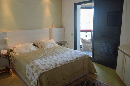 Apartamento à venda com 180m², 3 quartos e 2 vagasSuite 3