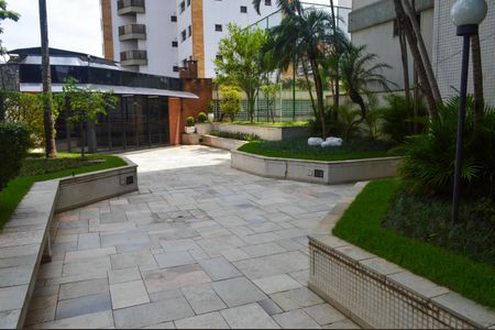 Apartamento à venda com 180m², 3 quartos e 2 vagasÁrea comum