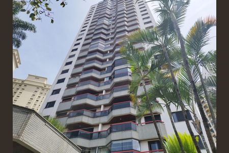Apartamento à venda com 180m², 3 quartos e 2 vagasFachada