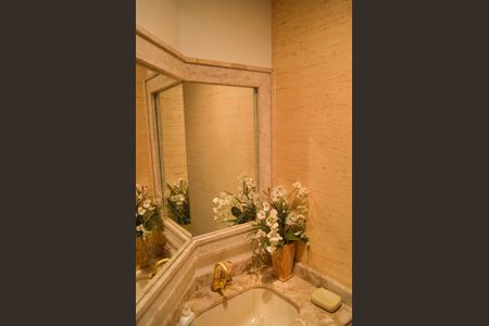 Apartamento à venda com 180m², 3 quartos e 2 vagasLavabo