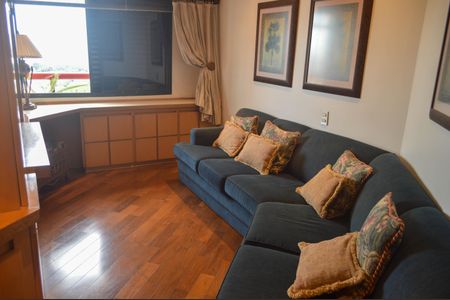 Apartamento à venda com 180m², 3 quartos e 2 vagasSala