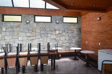 Apartamento à venda com 180m², 3 quartos e 2 vagasÁrea comum