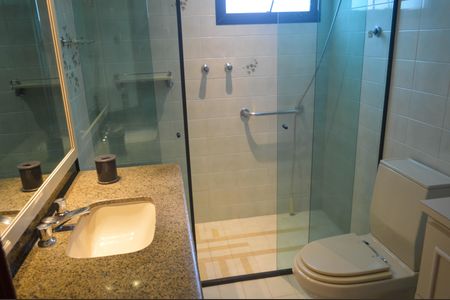 Apartamento à venda com 180m², 3 quartos e 2 vagasBanheiro Suíte 1