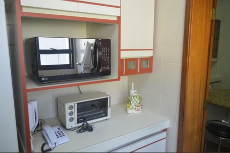 Apartamento à venda com 180m², 3 quartos e 2 vagasCozinha