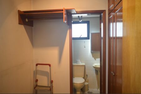 Apartamento à venda com 180m², 3 quartos e 2 vagasQuarto de Serviço