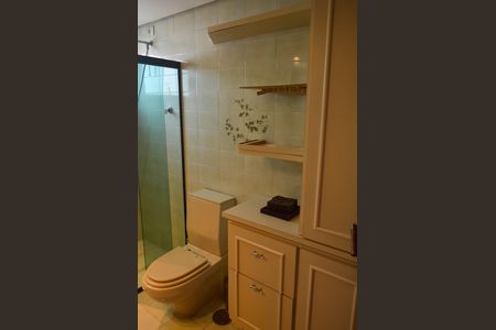 Apartamento à venda com 180m², 3 quartos e 2 vagasBanheiro Suíte 1