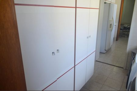 Apartamento à venda com 180m², 3 quartos e 2 vagasÁrea de Serviço