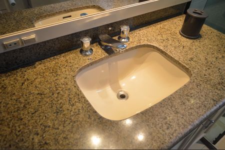 Apartamento à venda com 180m², 3 quartos e 2 vagasBanheiro Suíte 1