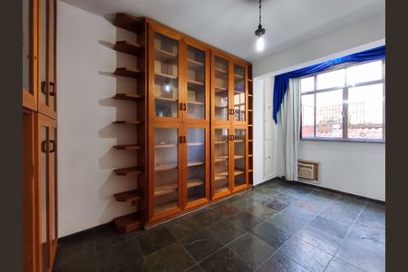 Apartamento à venda com 250m², 4 quartos e 1 vagaQuarto 2