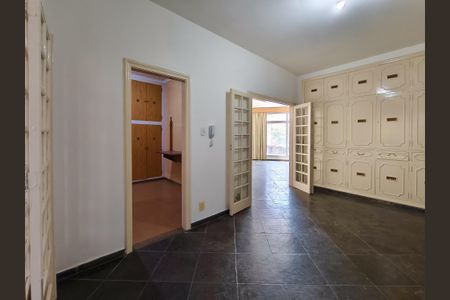 Apartamento à venda com 250m², 4 quartos e 1 vagaSala de Jantar