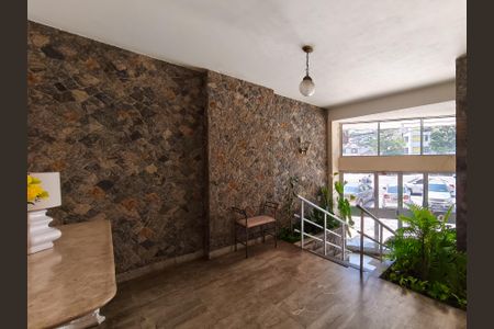 Apartamento à venda com 250m², 4 quartos e 1 vagaFachada e portaria