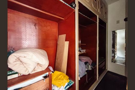 Apartamento à venda com 250m², 4 quartos e 1 vagaCloset do quarto 1