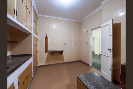 Apartamento à venda com 250m², 4 quartos e 1 vagaCozinha