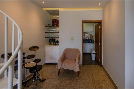 Apartamento à venda com 161m², 3 quartos e 2 vagasSala