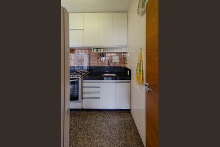 Apartamento à venda com 161m², 3 quartos e 2 vagasCozinha