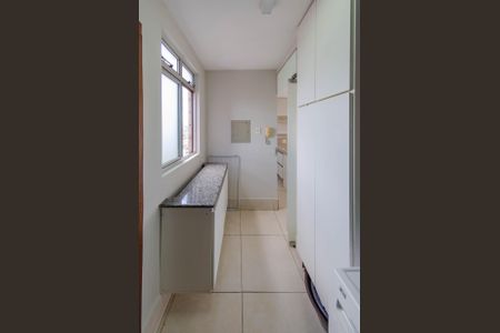 Apartamento à venda com 161m², 3 quartos e 2 vagasÁrea de serviço