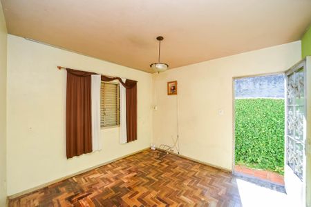 Casa à venda com 70m², 3 quartos e 1 vaga Casa à venda com 70m², 3 quartos e 1 vagaSala