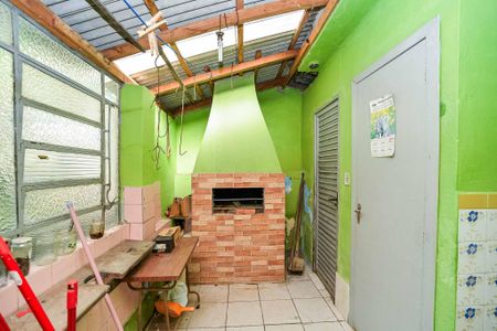 Casa à venda com 70m², 3 quartos e 1 vaga Casa à venda com 70m², 3 quartos e 1 vagaChurrasqueira