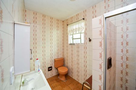 Casa à venda com 70m², 3 quartos e 1 vaga Casa à venda com 70m², 3 quartos e 1 vagaBanheiro