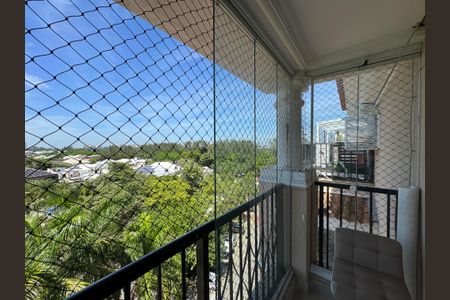 Apartamento à venda com 357m², 4 quartos e 2 vagas Apartamento à venda com 357m², 4 quartos e 2 vagasSuíte 2 - Varanda