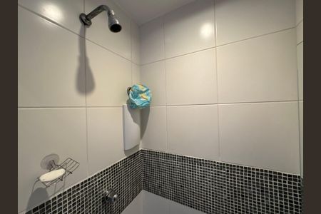 Apartamento à venda com 357m², 4 quartos e 2 vagas Apartamento à venda com 357m², 4 quartos e 2 vagasSuíte 3 - Banheiro