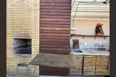 Apartamento à venda com 357m², 4 quartos e 2 vagas Apartamento à venda com 357m², 4 quartos e 2 vagasVaranda / Terraço