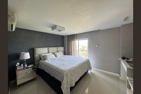 Apartamento à venda com 357m², 4 quartos e 2 vagas Apartamento à venda com 357m², 4 quartos e 2 vagasSuíte 2