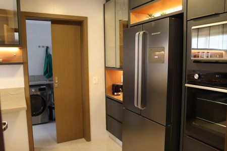 Apartamento para alugar com 185m², 2 quartos e 3 vagasCozinha