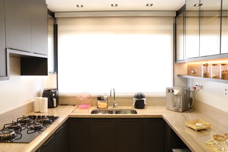 Apartamento para alugar com 185m², 2 quartos e 3 vagasCozinha