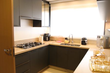 Apartamento para alugar com 185m², 2 quartos e 3 vagasCozinha