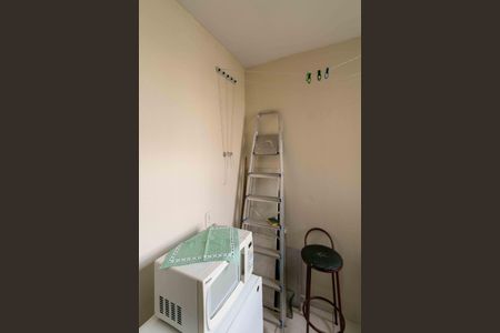 Apartamento à venda com 50m², 2 quartos e 1 vaga Apartamento à venda com 50m², 2 quartos e 1 vagaCozinha e Área de Serviço