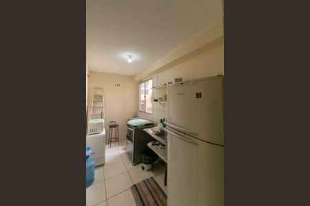 Apartamento à venda com 50m², 2 quartos e 1 vaga Apartamento à venda com 50m², 2 quartos e 1 vagaCozinha e Área de Serviço