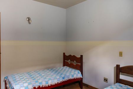 Casa à venda com 354m², 4 quartos e 4 vagasQuarto 3