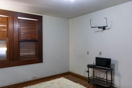 Casa à venda com 354m², 4 quartos e 4 vagasQuarto 1