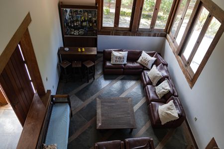 Casa à venda com 354m², 4 quartos e 4 vagasVista da Sala