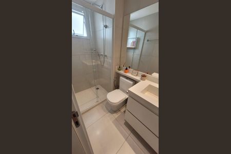 Apartamento à venda com 80m², 2 quartos e 2 vagas Apartamento à venda com 80m², 2 quartos e 2 vagasBanheiro