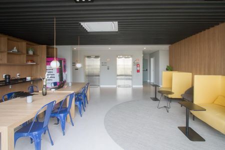 Apartamento para alugar com 33m², 1 quarto e 1 vaga Apartamento para alugar com 33m², 1 quarto e 1 vagaCoworking