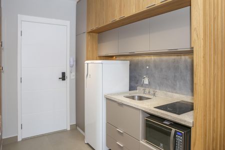 Studio para alugar com 30m², 1 quarto e sem vaga Studio para alugar com 30m², 1 quarto e sem vagaCozinha