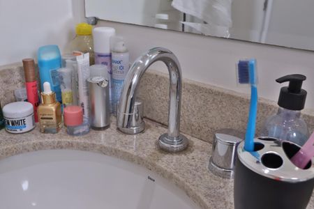 Apartamento à venda com 59m², 2 quartos e 1 vagaBanheiro do Quarto 1