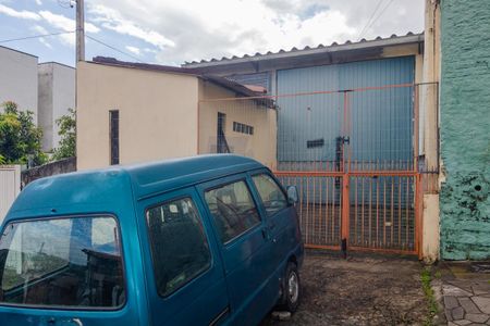 Casa à venda com 70m², 2 quartos e 2 vagasFachada