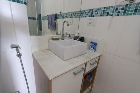 Apartamento para alugar com 80m², 2 quartos e 1 vagaBanheiro