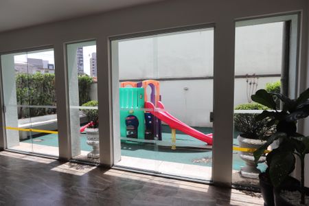 Apartamento para alugar com 80m², 2 quartos e 1 vagaÁrea comum - Playground