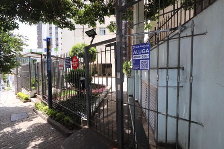 Apartamento para alugar com 80m², 2 quartos e 1 vagaEntrada