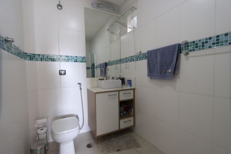 Apartamento para alugar com 80m², 2 quartos e 1 vagaBanheiro