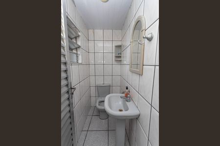 Casa à venda com 160m², 3 quartos e 2 vagas Casa à venda com 160m², 3 quartos e 2 vagasLavabo